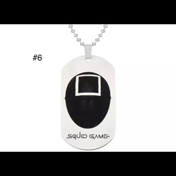 SQUID GAME PENDANT NWT - Picture 4 of 4